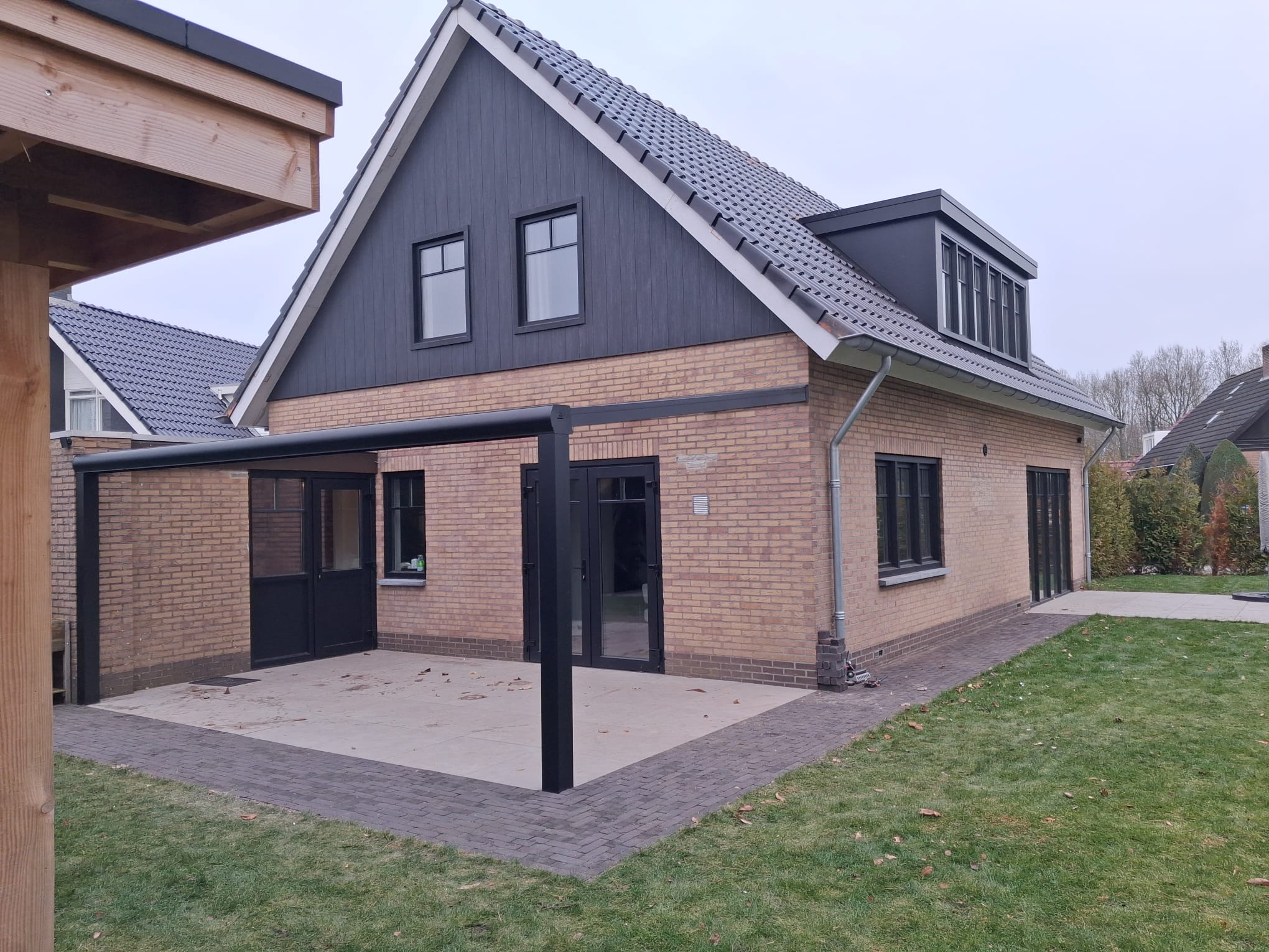 Gevelbekleding Dakrenovatie Korte
